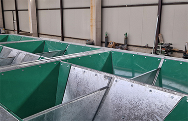 Internal hopper linings