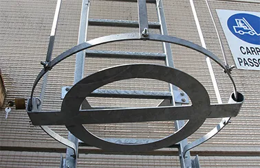 Parapetti-e-scale-sicurezza-per-silos