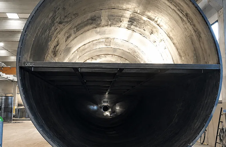 Silo divisé en compartiments